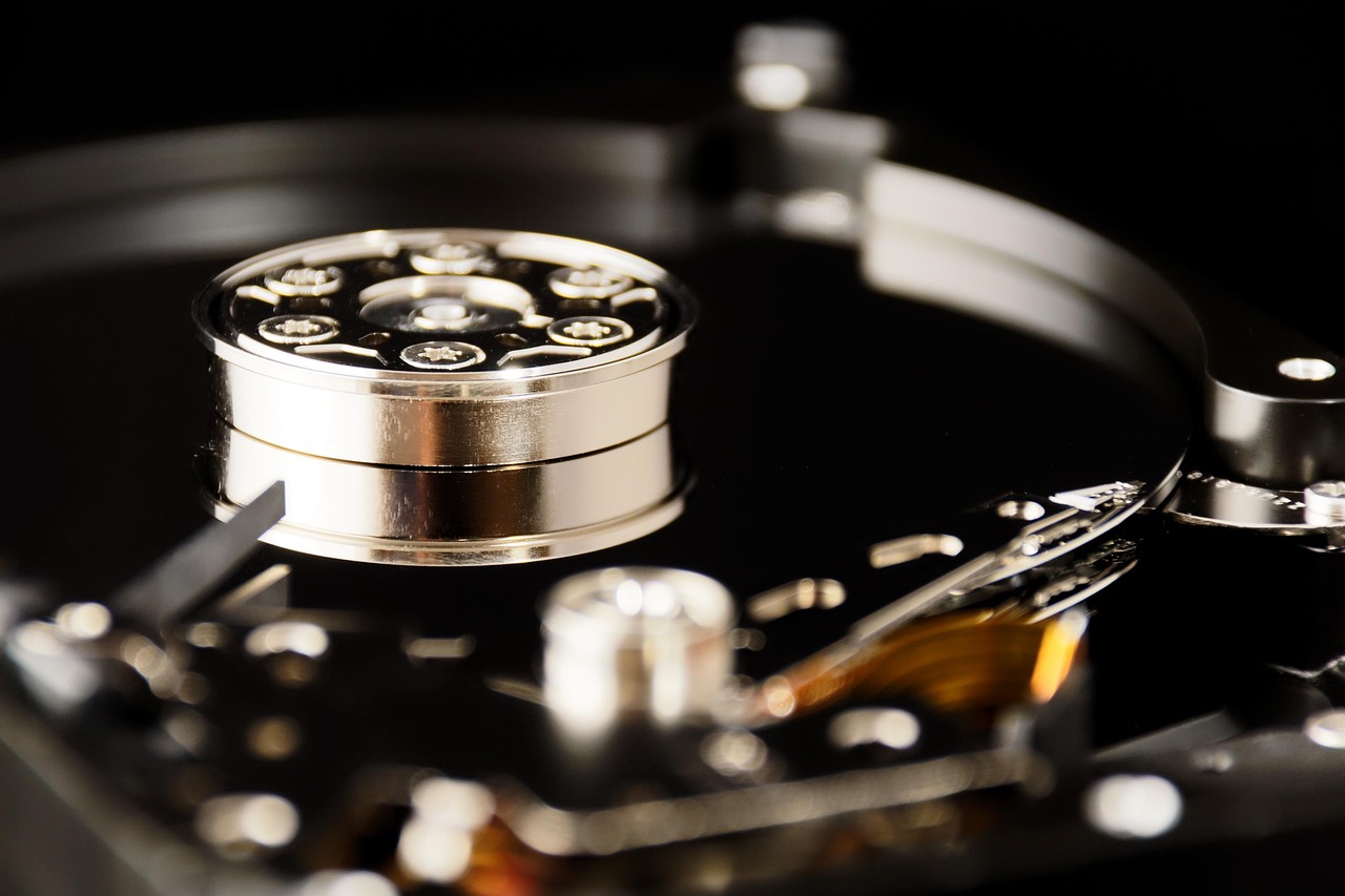 Uptime Takibi ve Sunucu İzleme Neden Gereklidir?